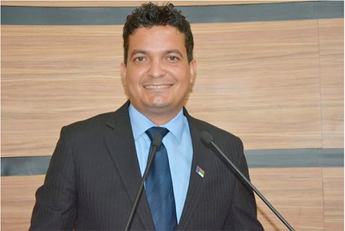 David Salomão relembra seus tempos de grevista e faz críticas à Greve Geral de 28 de abril