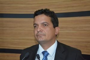 David Salomão: “Servidores não se fechem ao dialogo!”