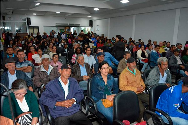 Câmara discute divisão territorial entre Conquista e Anagé