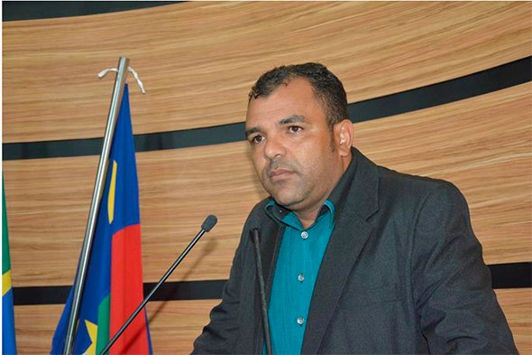 Locutores de lojas lamentam postura do Governo Herzem