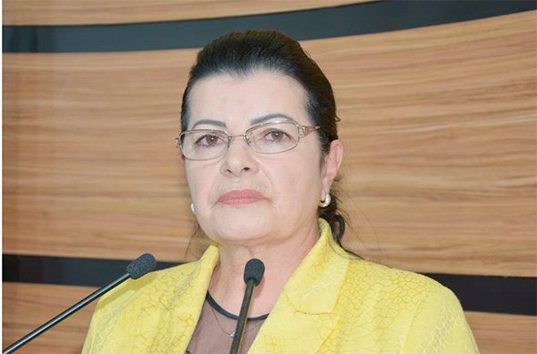 Lúcia Rocha: “Secretaria de Serviços Públicos está deixando a desejar”