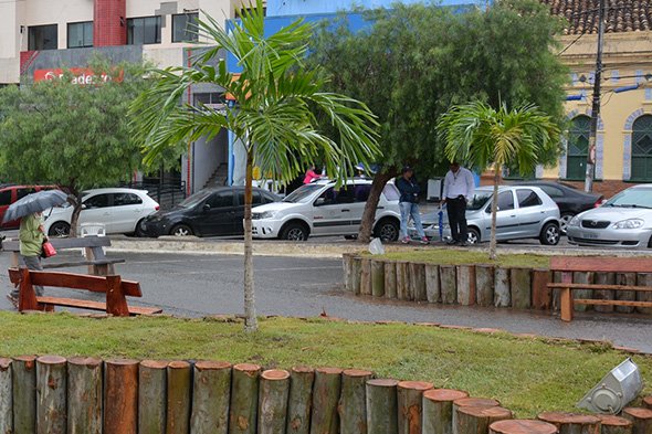 Volta o estacionamento na Praça Barão do Rio Branco