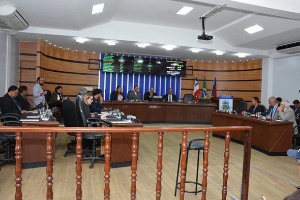 Câmara autoriza subvenção de R$ 6 milhões para a Emurc