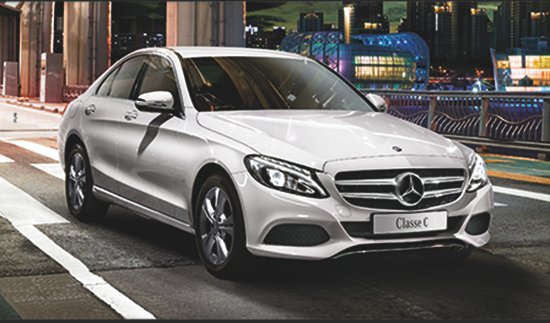 Siga seu caminho em grande estilo: Mercedes Benz