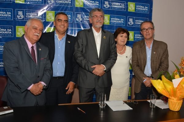 Professora Selma Oliveira é a nova Secretária de Educação