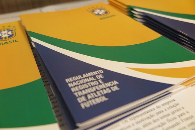 CBF anuncia: 510 transferências no futebol movimentam R$ 975 milhões