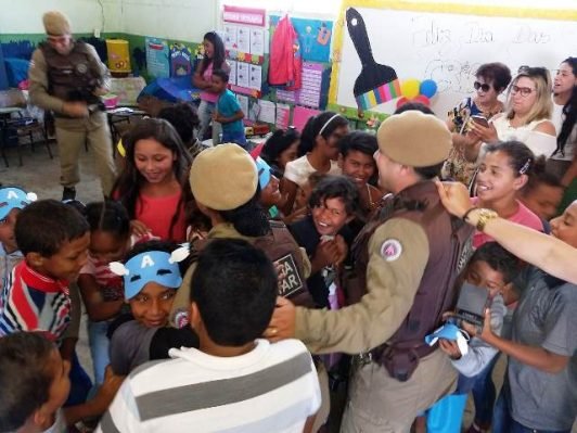 Secretaria e Ronda Escolar promovem atividades pelo Dia das Crianças