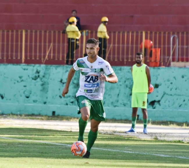Torcida aplaude empate de ECPP 1 X Bahia de Feira 1