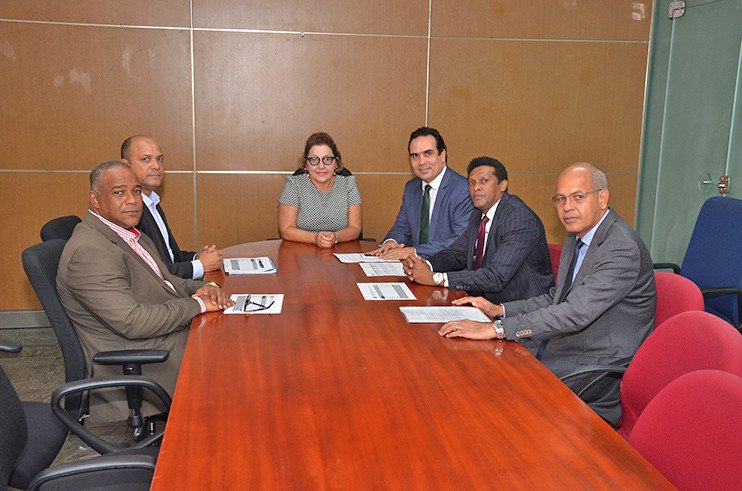 Comarcas do interior passam a usar tornezeleiras eletronicas