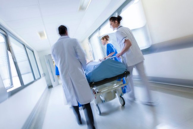 Hospitais do SUS reduzem em 55% a superlotação nas emergências