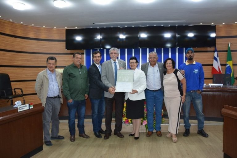 Câmara presta homenagens ao programa “Palmas Para Conquista”