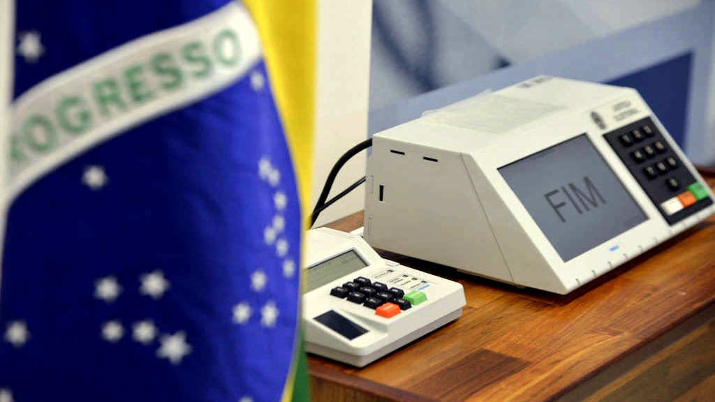 Políticos deixam cargos públicos para disputa das eleições 2020