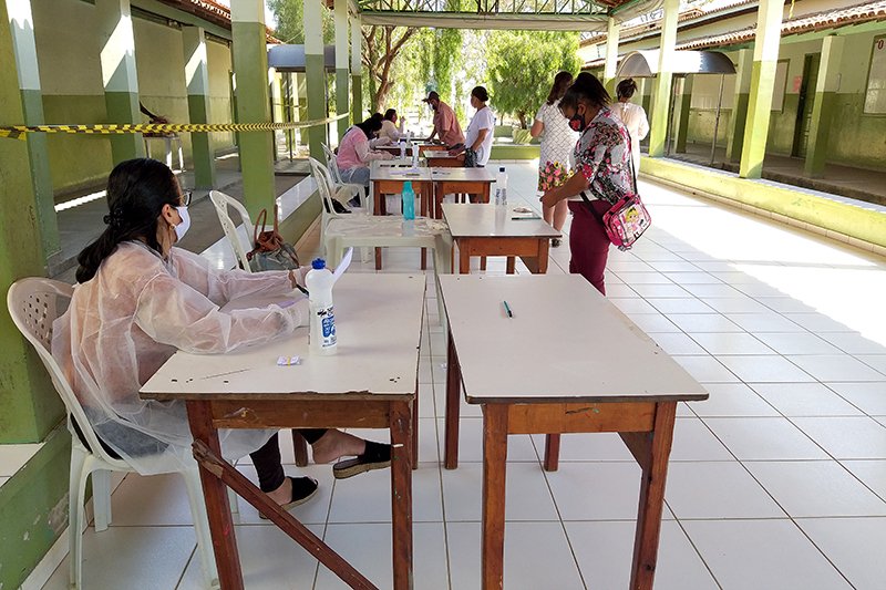 Cumprindo Lei Federal PMVC entrega nova remessa de Kits  alimentares