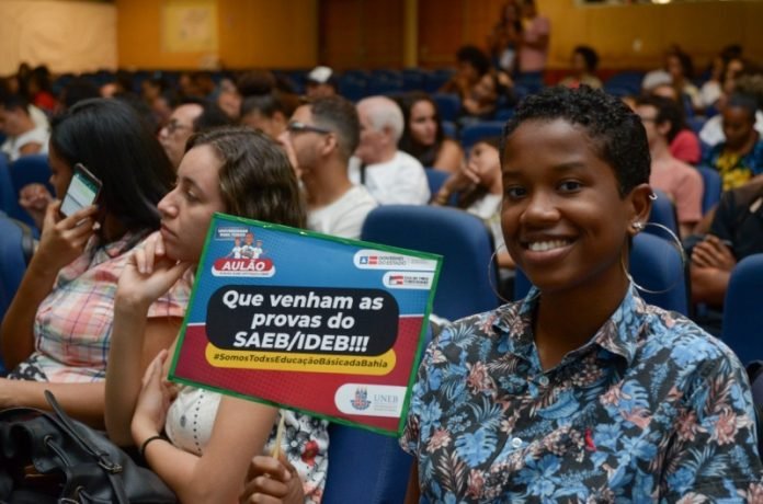 Secretaria da Educação lança edital do Programa Universidade para Todos