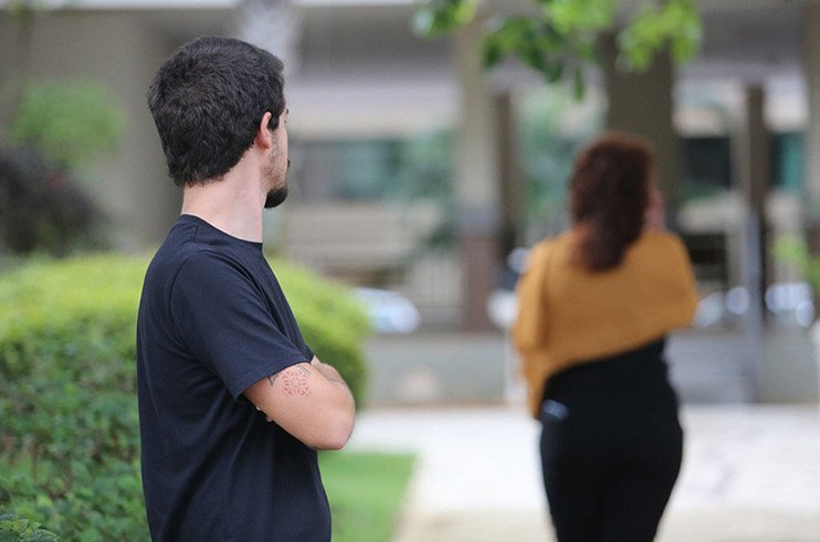 Medida protetiva urgente  deve ser julgada no plantão  judiciário determina CNJ