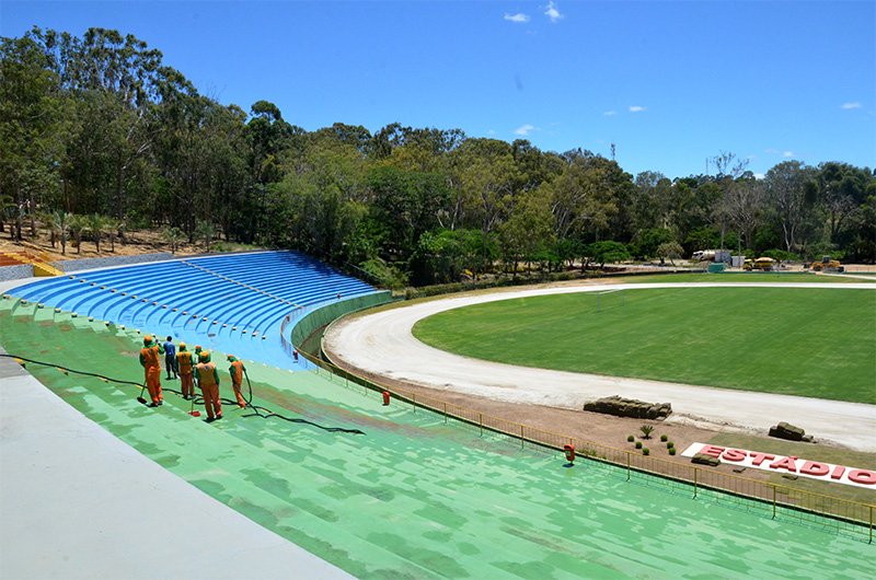 PMVC prepara Lomantão para receber Campeonato Baiano de Futebol