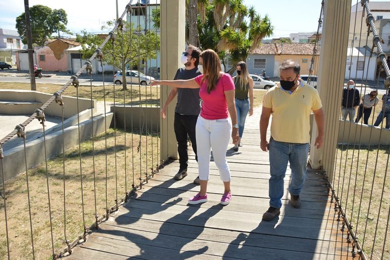 Praça Mármore Neto será revitalizada, anuncia a prefeita Sheila Lemos