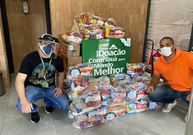 Colaboradores da COELBA doam 10t de alimentos a instituições baianas