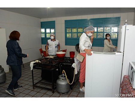 Vigilância Sanitária e Ambiental inspeciona abrigos de Conquista