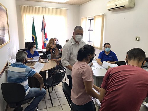 Empreendedores de municípios atingidos pelas chuvas têm até sexta-feira (28) para solicitar crédito emergencial do Estado