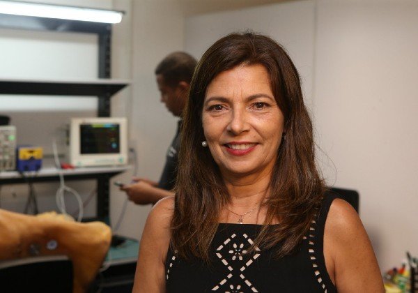 Médica Adélia Pinheiro assume Secretaria de Saúde do Estado da Bahia