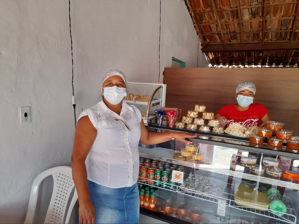 Padaria comunitária gera emprego e renda para famílias sertanejas na Bahia