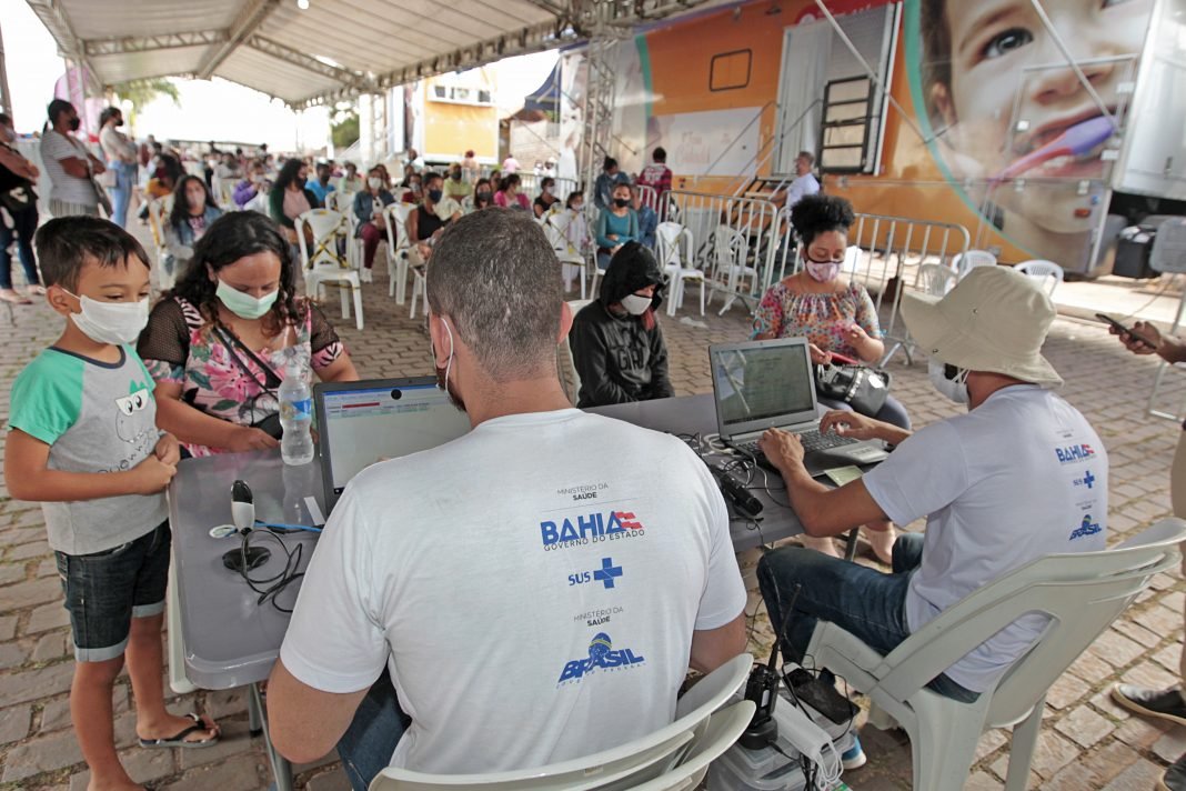 Governo promove Feira Cidadã em Vitória da Conquista com atendimentos de Saúde