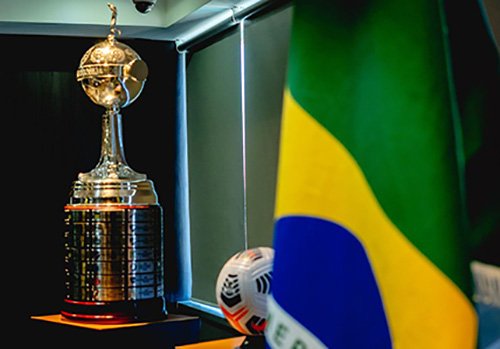Hoje só jogão! SBT exibe Boca Juniors x Corinthians e Flamengo x Universidad Católica pela Libertadores