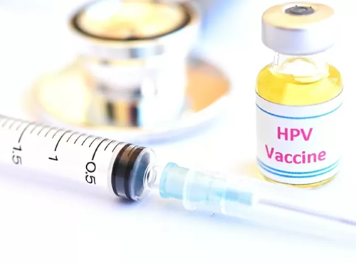 Ministério amplia vacinação contra HPV para homens de até 45 anos com imunossupressão