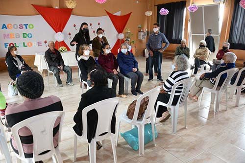 Centro de Convivência do Idoso alerta usuários sobre violência doméstica