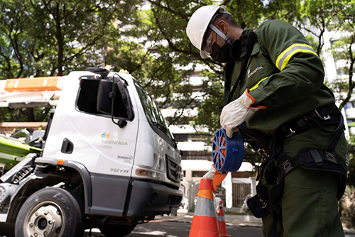 Neoenergia Coelba aumenta efetivo para atuar durante frente fria que atinge a Bahia