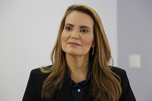 Sheila Lemos parabeniza conquistense pela campanha, destaca votação de ACM Neto e cumprimenta vitoriosos