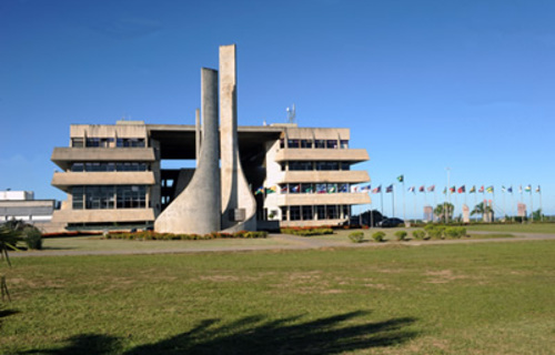 Quais são os deputados e senador eleitos pela Bahia