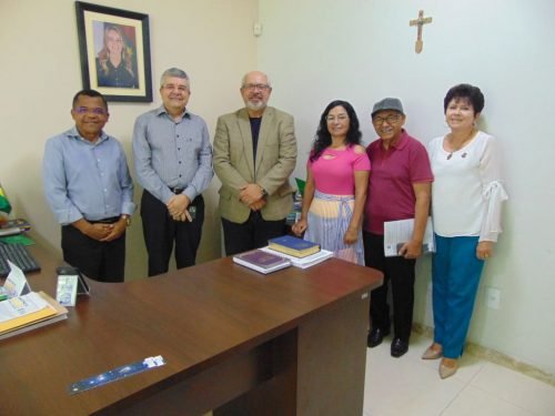 Líderes da Assembleia de Deus propõem parceria com Smed para uma nova unidade de ensino infantil em Vitória da Conquista
