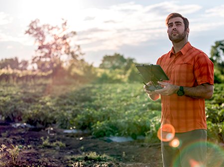 SENAR/SC lança o inédito curso de drones EaD para produtores rurais