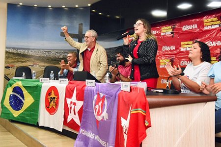 Encontro do PT em Conquista reúne lideranças políticas e pré-candidato à prefeitura da cidade, Waldenor Pereira