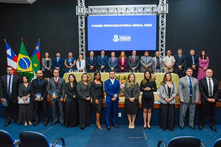 Prefeitura dá posse ao procurador e subprocurador-geral e aos novos advogados públicos municipais