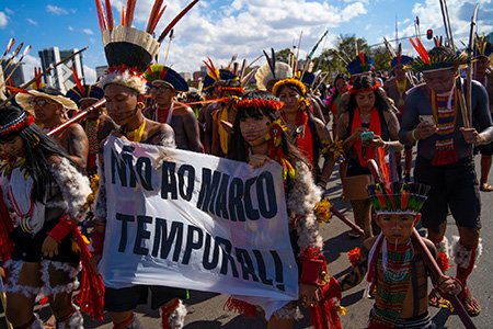 Povos indígenas se mobilizam em Brasília: julgamento sobre demarcações nesta quarta, 30.