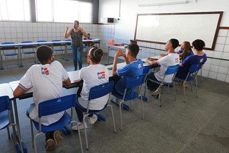 Governo do Estado paga R$ 2,65 bilhões de precatórios para professores