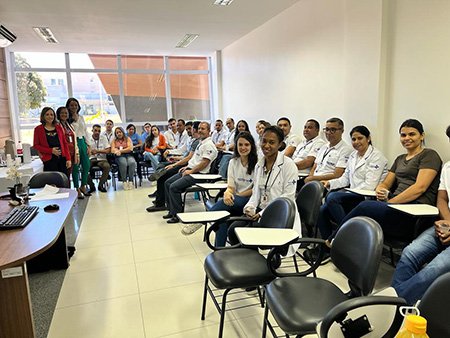 Modelo SAC de Atendimento capacita 111 colaboradores de Policlinicas Regionais de Saúde