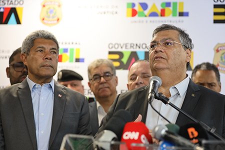 Jeronimo e Flávio Dino anunciam medidas de combate à violência e ao crime na Bahia