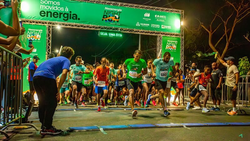Estreia da corrida Neoenergia Night Run marca entrega da nova iluminação no CAB
