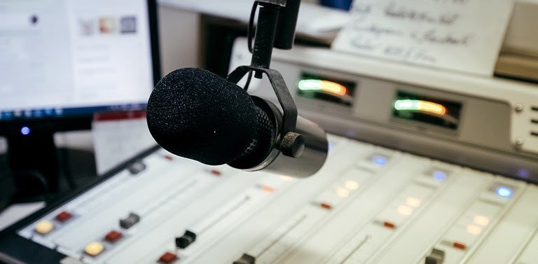 Ministério das Comunicações prorroga inscrições para rádios comunitárias em 562 cidades