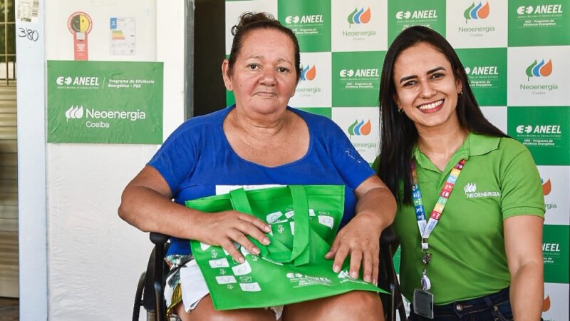 Neoenergia Coelba amplia número de geladeiras doadas: 720 famílias afetadas por chuvas 