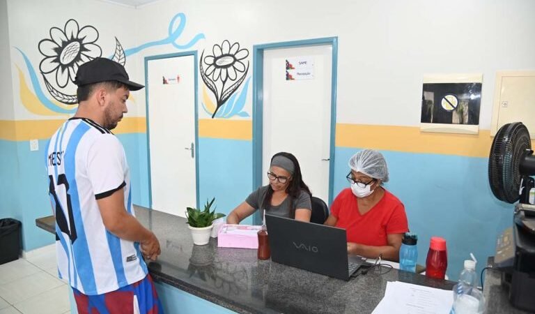 No Dia do Trabalhador, unidades de saúde sentinelas estarão abertas das 17h às 22h