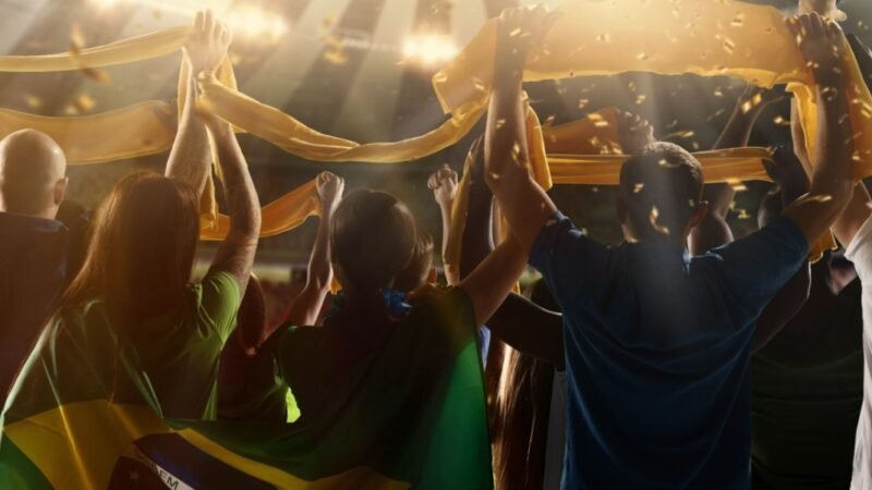 Oito dos maiores clubes do Brasil lançam colecionáveis digitais gratuitos