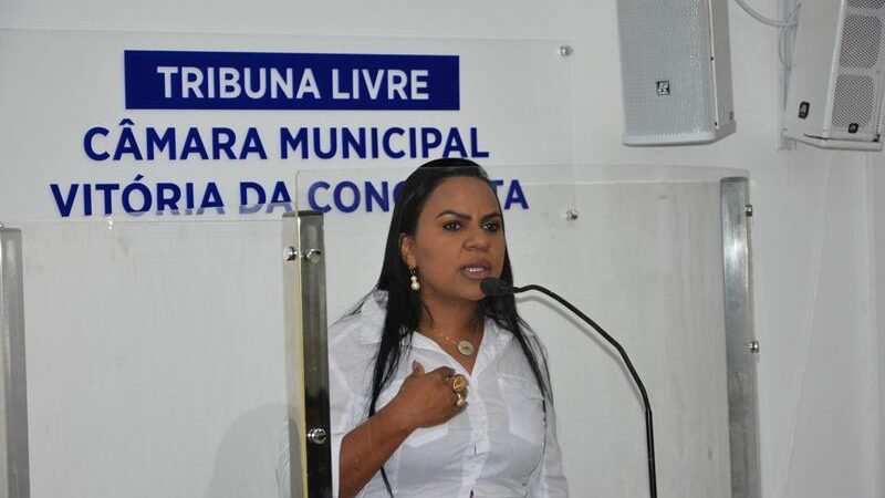 TRIBUNA LIVRE: Claudiane usa tribuna para denunciar descasos na UPA e Hospital de Base