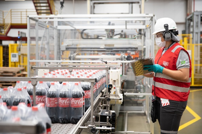 Parceria entre Coca-Cola e Tera Ambiental transforma resíduos industriais em fertilizantes
