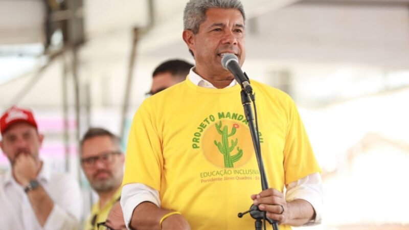 Jânio Quadros recebe investimentos em saúde, infraestruturas e esportes do Governo Estadual