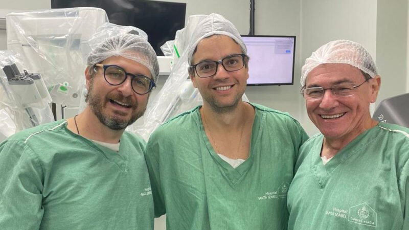 Cirurgia robótica inédita na Bahia é realizada com sucesso